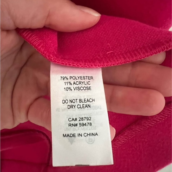 Pink Vest - Picture 4 of 4